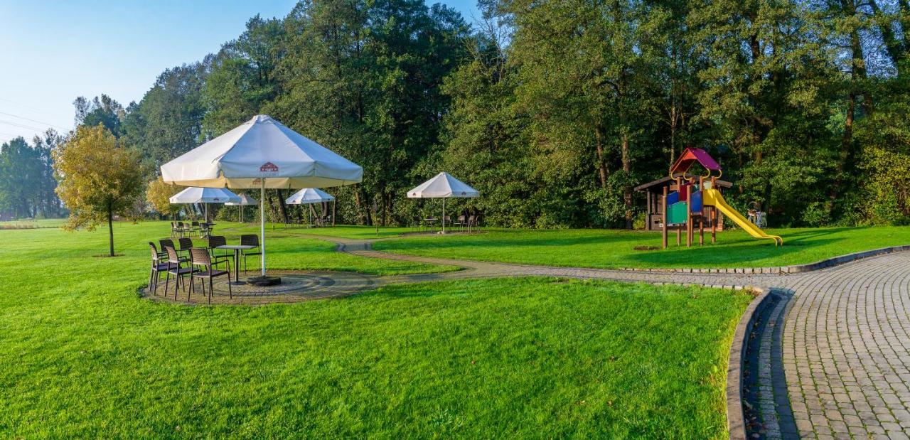 Zajazd U Dziadka Opole Kültér fotó